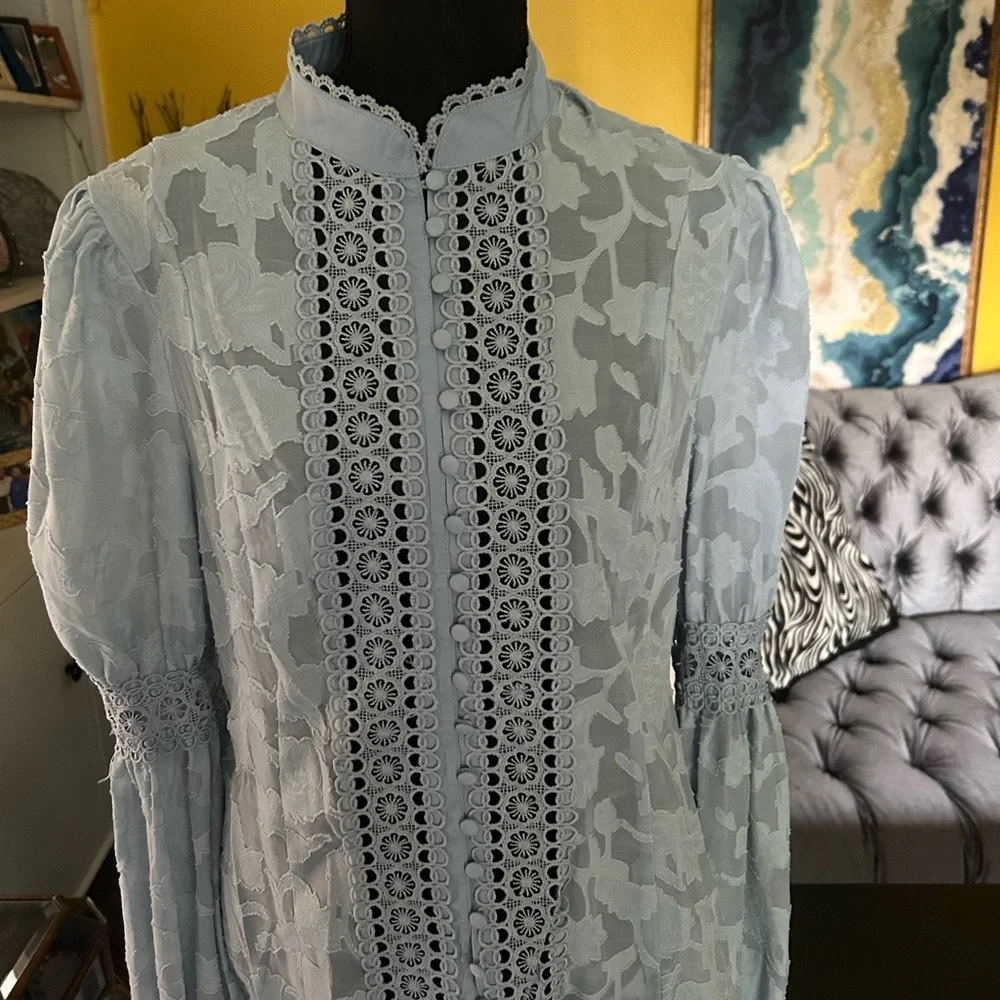 Fashion Nova baby blue lace blouse - Picture 1 of 16
